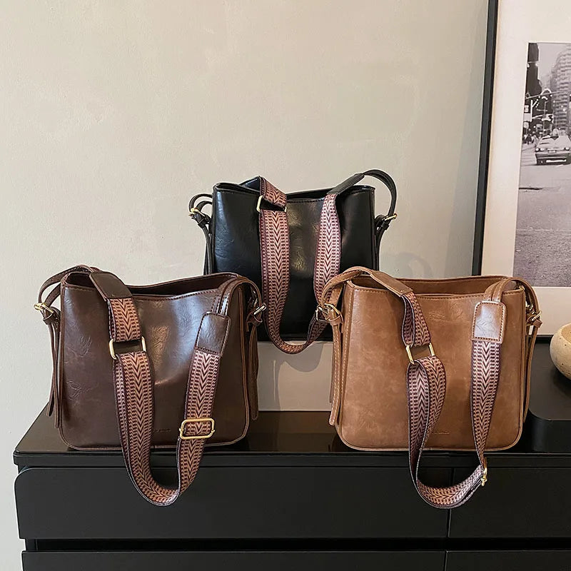 Shoulder Bags